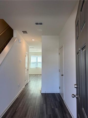 3512 Condor SW Court, Atlanta, GA 30331