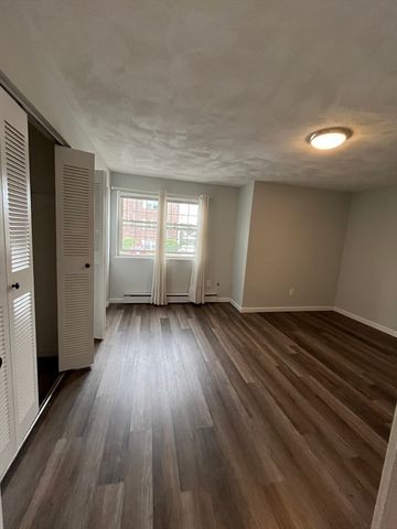 740 Central St A5, Leominster, MA 01453