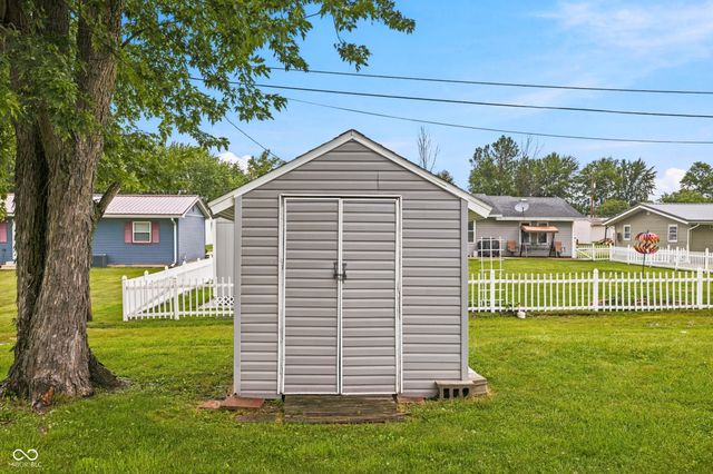 530 W Barber Street, Hartford City, IN 47348