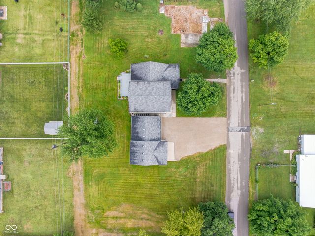 530 W Barber Street, Hartford City, IN 47348