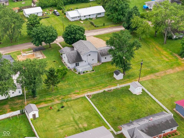 530 W Barber Street, Hartford City, IN 47348