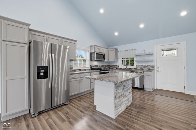 530 W Barber Street, Hartford City, IN 47348