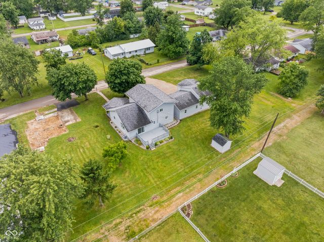 530 W Barber Street, Hartford City, IN 47348