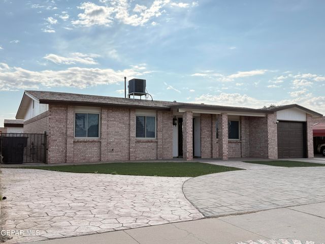9321 SORBONNE Drive, El Paso, TX 79907