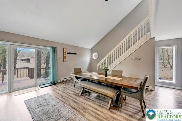 8 Wahoo Court, Penn Forest Twp, PA 18210