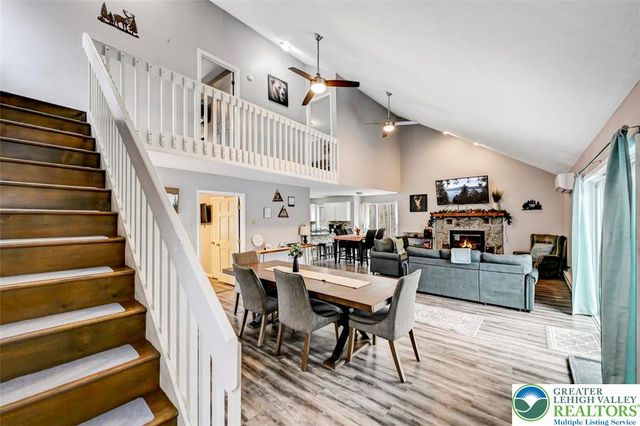 8 Wahoo Court, Penn Forest Twp, PA 18210