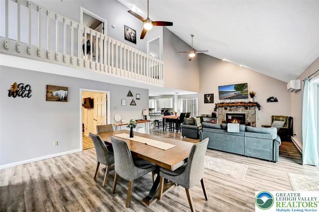 8 Wahoo Court, Penn Forest Twp, PA 18210