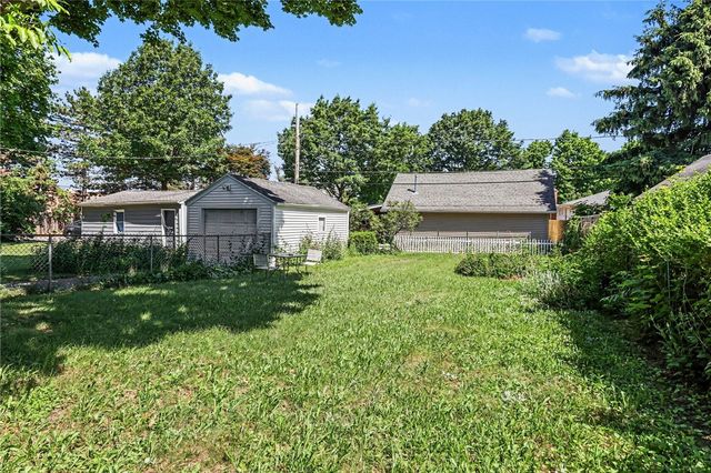 10 Heberton Road, Irondequoit, NY 14622