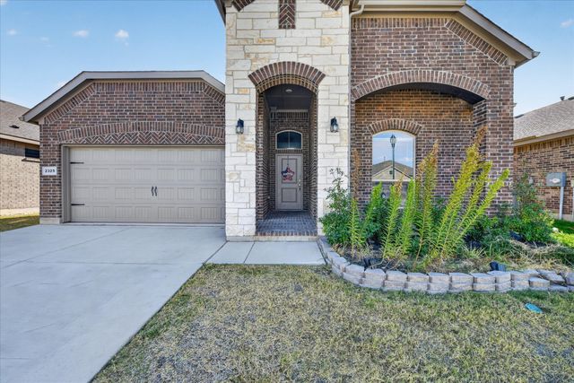 2325 Sun Star Drive, Haslet, TX 76052