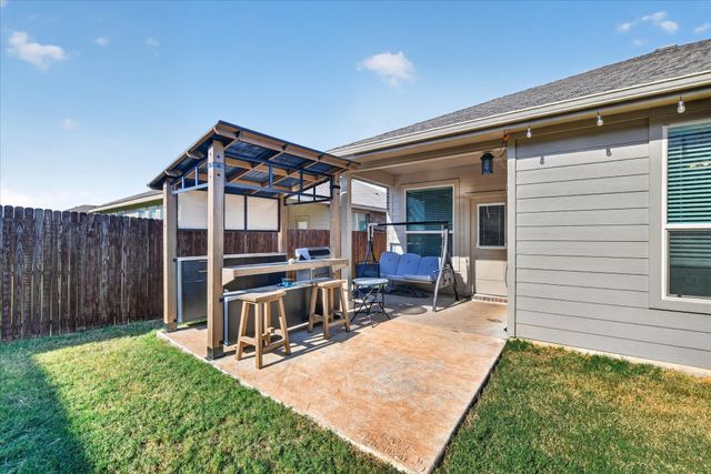 2325 Sun Star Drive, Haslet, TX 76052
