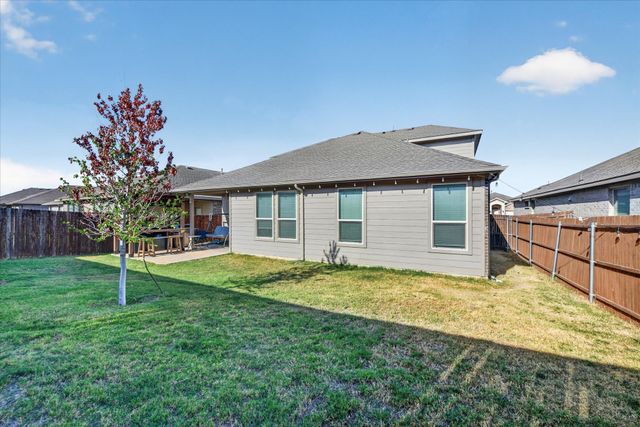 2325 Sun Star Drive, Haslet, TX 76052