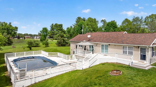 10740 Montview Drive, Somerset Twp, MI 49249