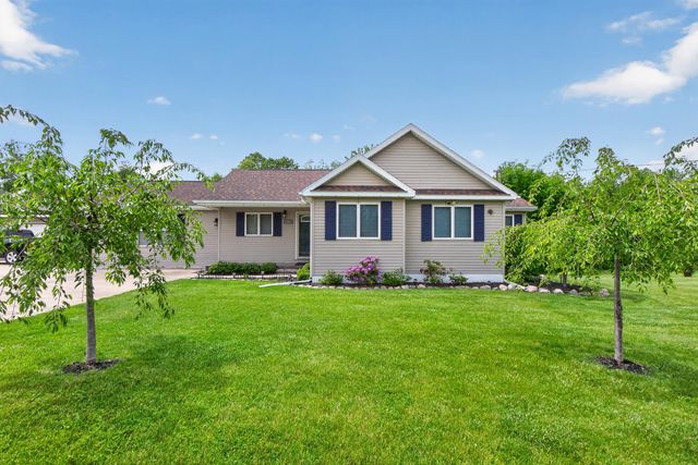 10740 Montview Drive, Somerset Twp, MI 49249