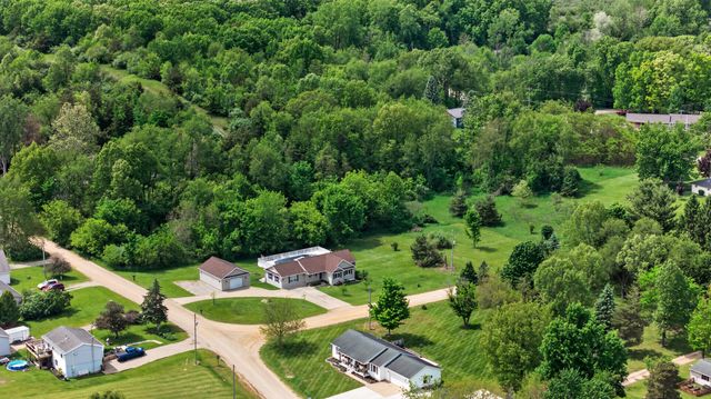 10740 Montview Drive, Somerset Twp, MI 49249