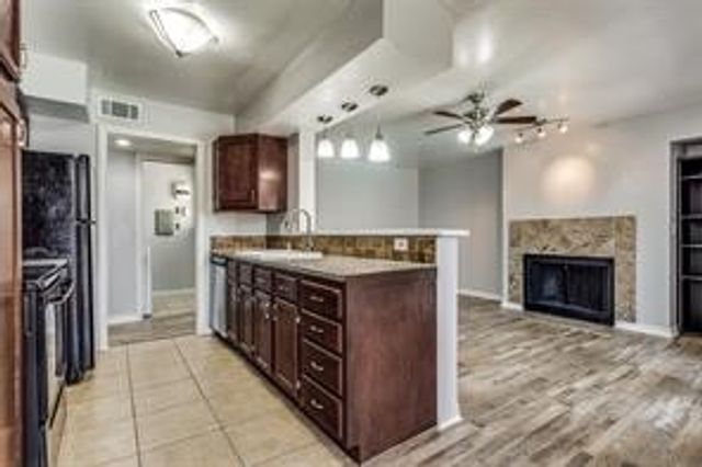 5726 Marvin Loving Drive 221, Garland, TX 75043