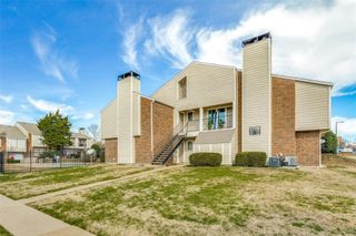 5726 Marvin Loving Drive 221, Garland, TX 75043