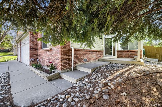 9707 Red Oakes Drive, Highlands Ranch, CO 80126