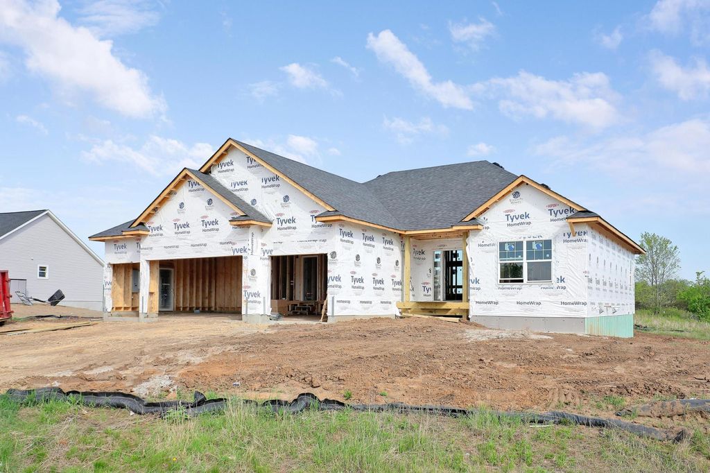 416 Moelter Lane, Hudson, WI 54016