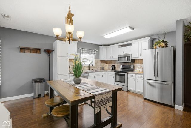 6210 Cradle River Drive, Indianapolis, IN 46221