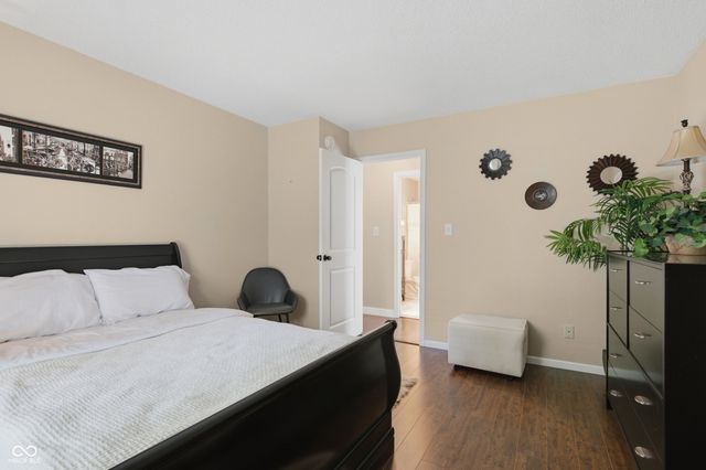 6210 Cradle River Drive, Indianapolis, IN 46221
