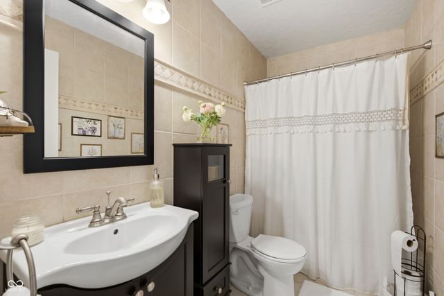 6210 Cradle River Drive, Indianapolis, IN 46221