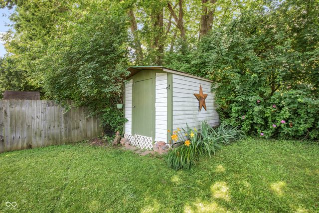 6210 Cradle River Drive, Indianapolis, IN 46221