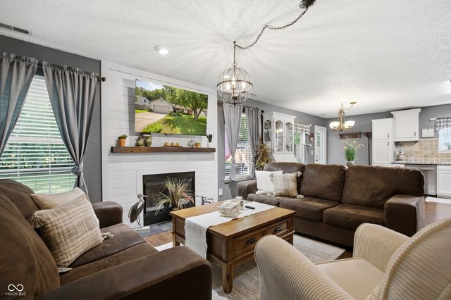 6210 Cradle River Drive, Indianapolis, IN 46221