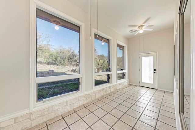 330 Juniper TRL, Kingsland, TX 78639