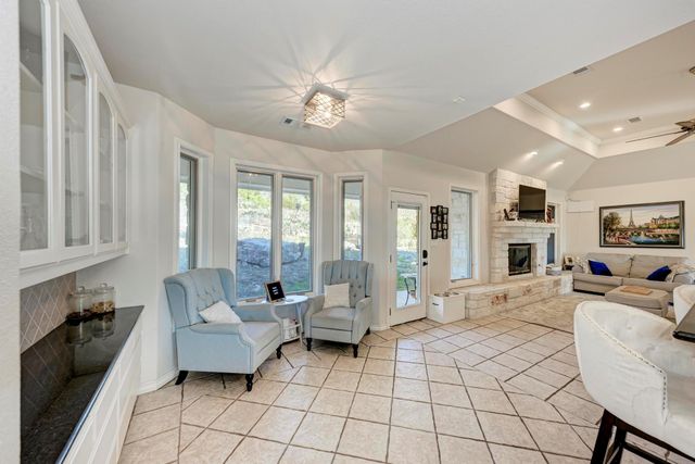 330 Juniper TRL, Kingsland, TX 78639