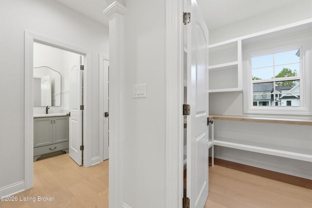 15117 Beckley Springs Dr, Louisville, KY 40245