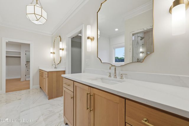 15117 Beckley Springs Dr, Louisville, KY 40245