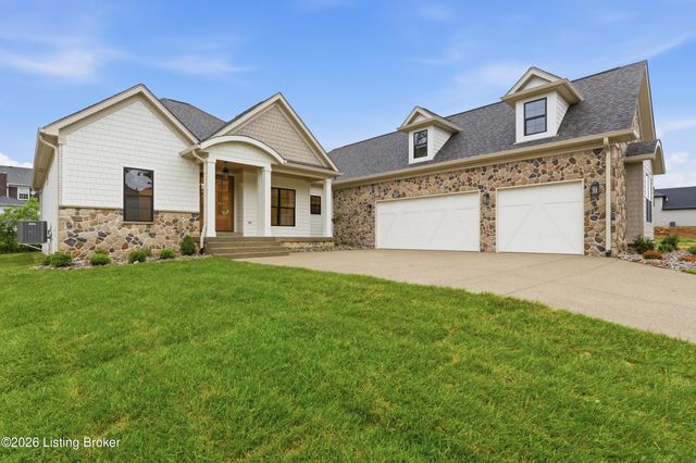 15117 Beckley Springs Dr, Louisville, KY 40245