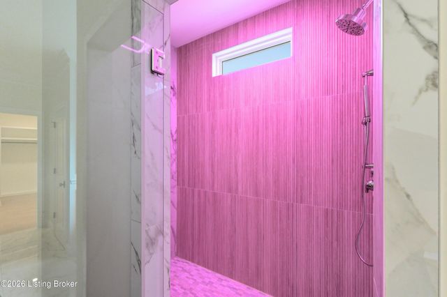 15117 Beckley Springs Dr, Louisville, KY 40245