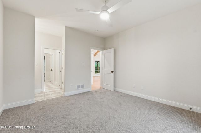 15117 Beckley Springs Dr, Louisville, KY 40245