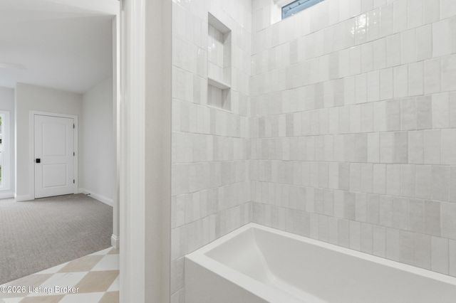 15117 Beckley Springs Dr, Louisville, KY 40245