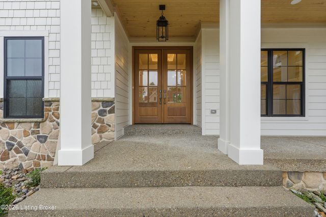 15117 Beckley Springs Dr, Louisville, KY 40245