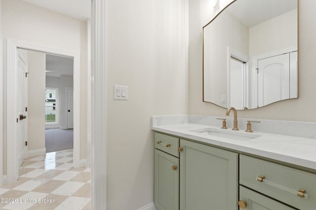 15117 Beckley Springs Dr, Louisville, KY 40245