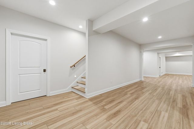 15117 Beckley Springs Dr, Louisville, KY 40245