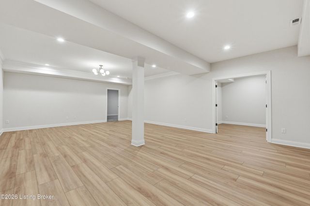 15117 Beckley Springs Dr, Louisville, KY 40245