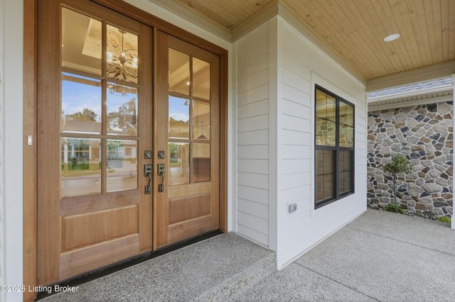 15117 Beckley Springs Dr, Louisville, KY 40245