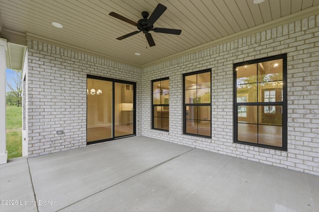 15117 Beckley Springs Dr, Louisville, KY 40245