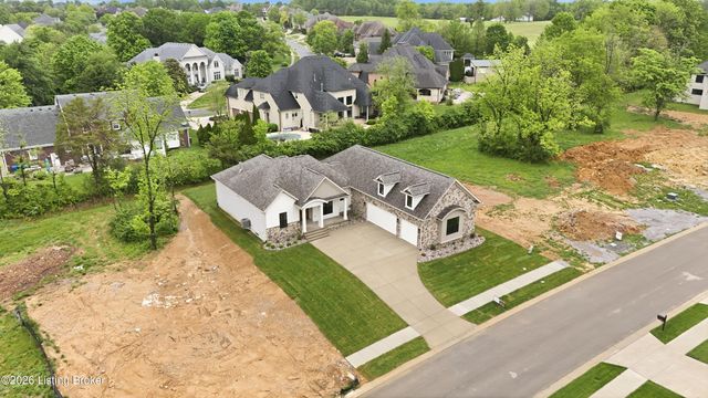 15117 Beckley Springs Dr, Louisville, KY 40245