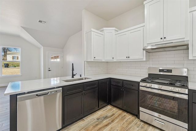 2004 N Cherry Avenue, Oklahoma City, OK 73121