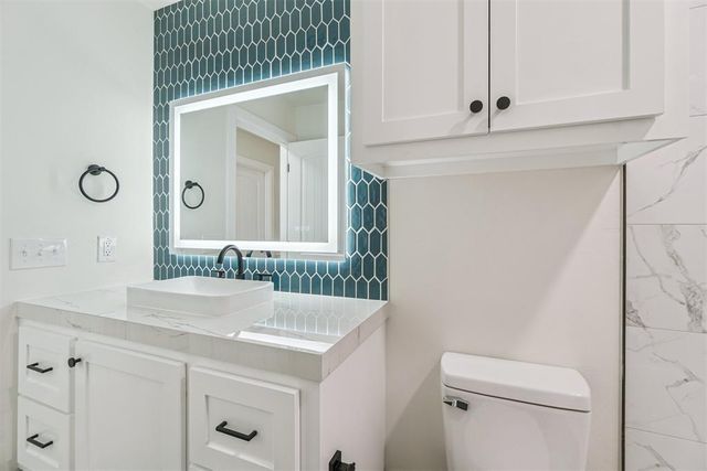 2004 N Cherry Avenue, Oklahoma City, OK 73121