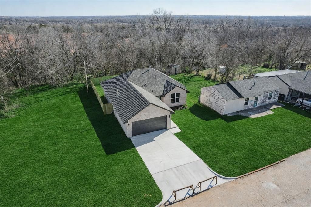 2004 N Cherry Avenue, Oklahoma City, OK 73121