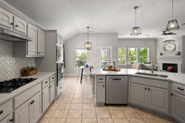 100 Stratton CT, Austin, TX 78737