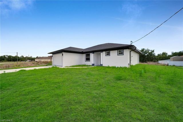 2515 Sunniland BLVD, Lehigh Acres, FL 33971