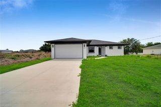 2515 Sunniland BLVD, Lehigh Acres, FL 33971