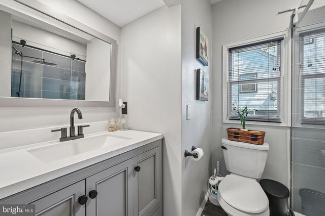 227 GARDEN TER, Runnemede, NJ 08078