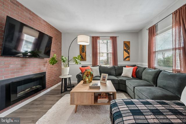 227 GARDEN TER, Runnemede, NJ 08078